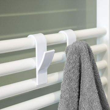 Set 2 Cârlige Plastic pentru Radiator de Prosop Alb